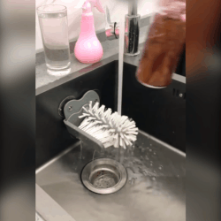 GLASS AND CUP CLEANER - Womenwares.com