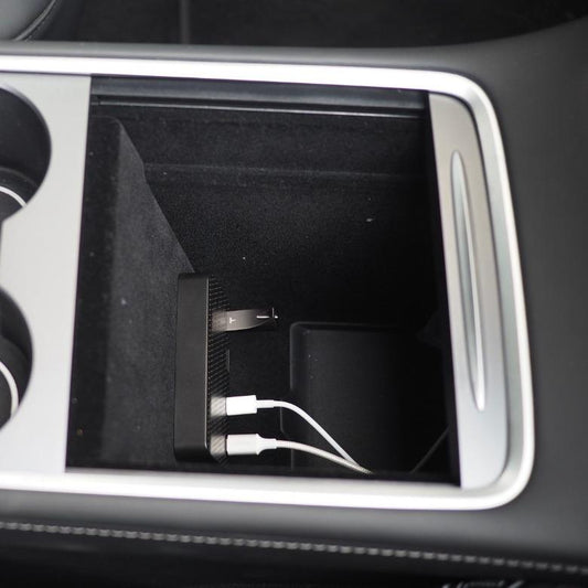 Tesla Model 3 / Y USB Hub - Womenwares.com